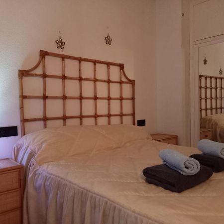 Apartamento Casa Martita Torrevieja Exterior foto